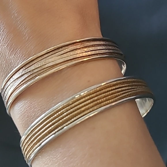 Italian Solid 925 Silver bangles. Made in Italy. Approx 1/2 inch wide. 55.3g - Picture 6 of 7